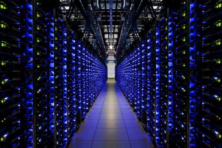รู้จักกับ Server Room หัวใจสำคัญของอาคารต่างๆ - iT24Hrs