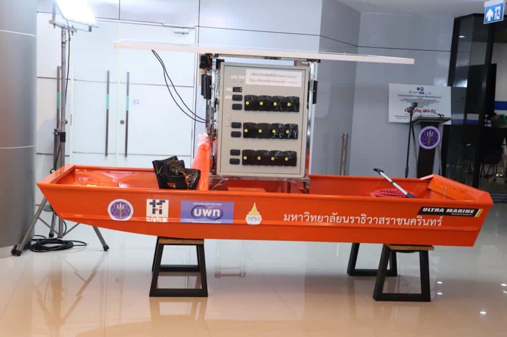 เรือกู้ภัย Wi-Fi นวัตกรรม