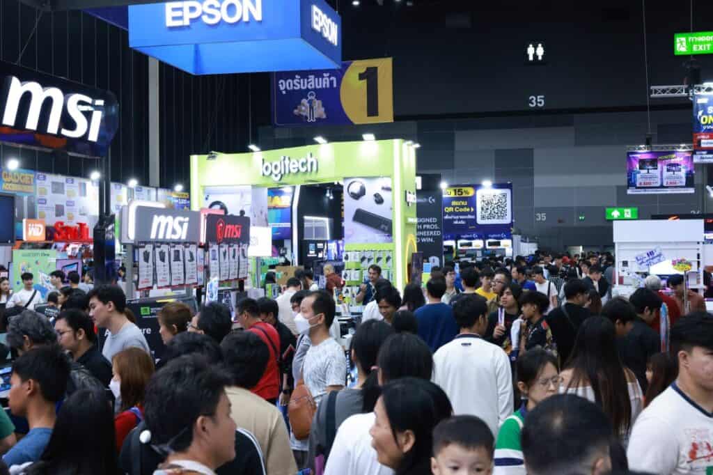 COMMART TECHXPRO มหกรรมสินค้าไอทีส่งท้ายปี