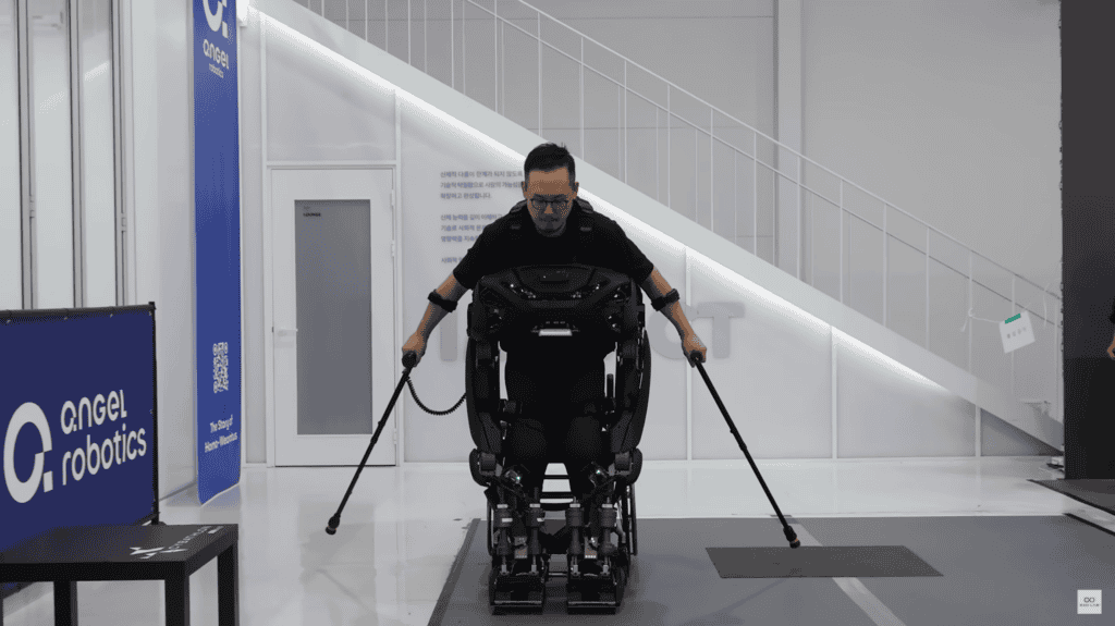 WalkON Suit F1 หุ่นยนต์ช่วยเดิน