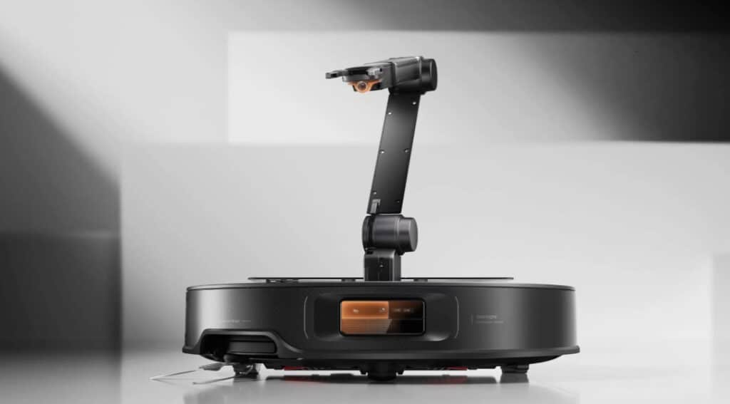 หุ่นยนต์ดูดฝุ่น Roborock มีแขนหยิบจับสิ่งของได้